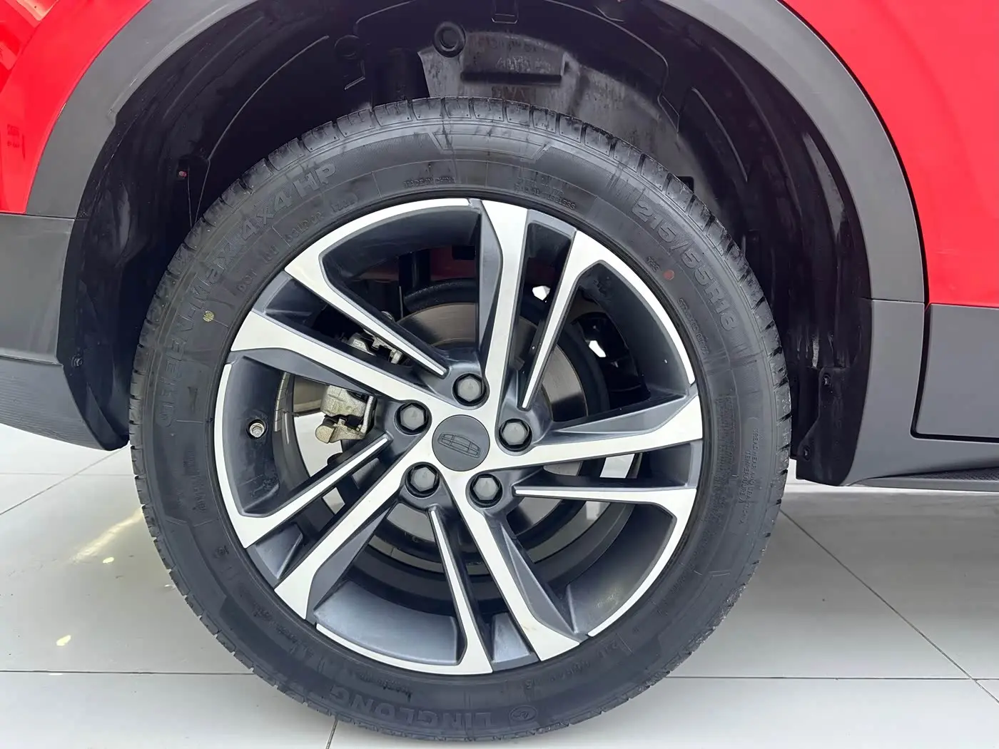 Geely Binyue 2022 — Photo 12/18