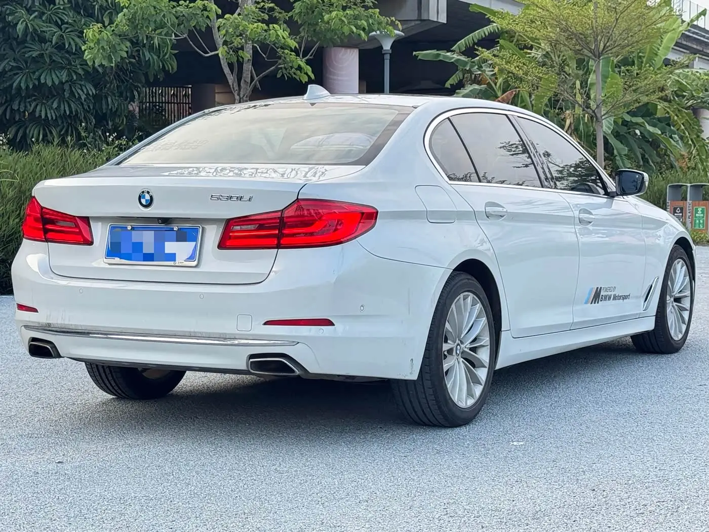 BMW 5 Series 2020 — Фото 4/15