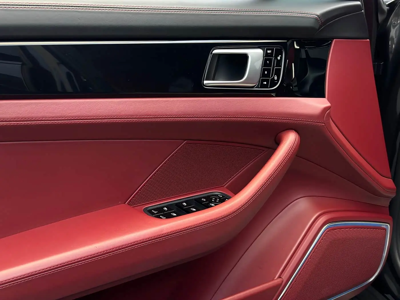 Porsche Panamera 2019 — Şəkil 15/20