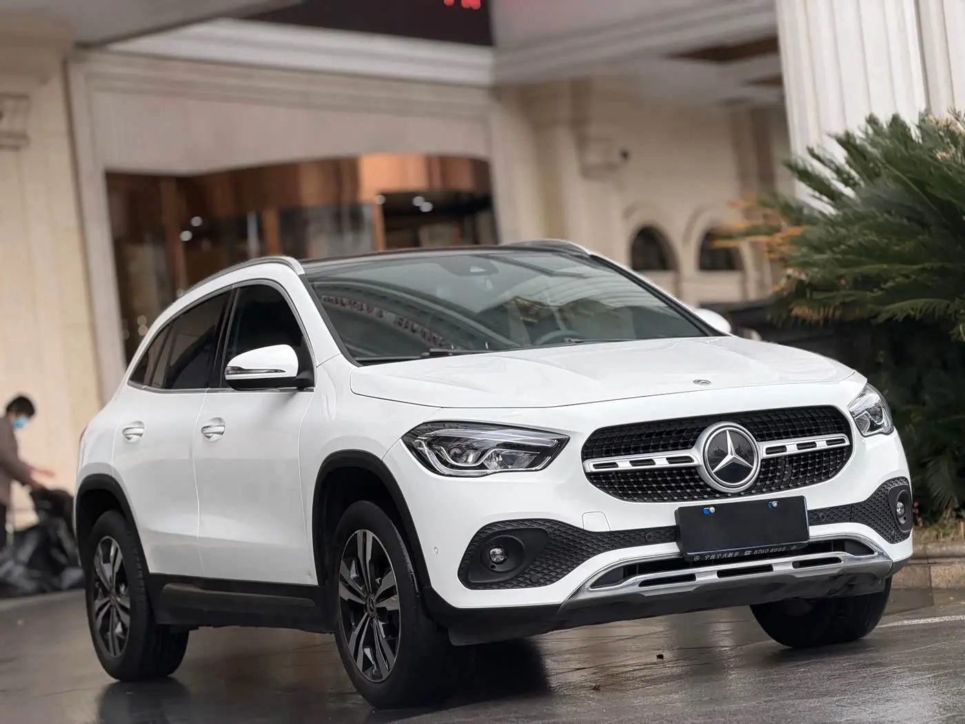 Mercedes-Benz GLA 2022 — Photo 3/10