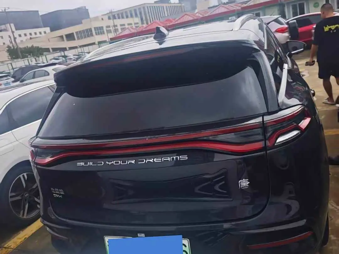 BYD Tang New Energy 2023 — Photo 11/11