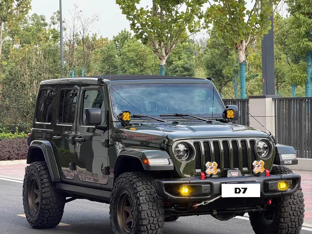 Jeep Wrangler 2023 — Фото 4/20