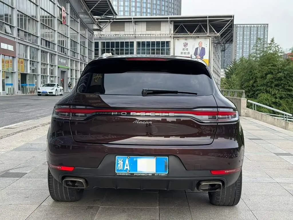 Porsche Macan 2019 — Photo 3/13
