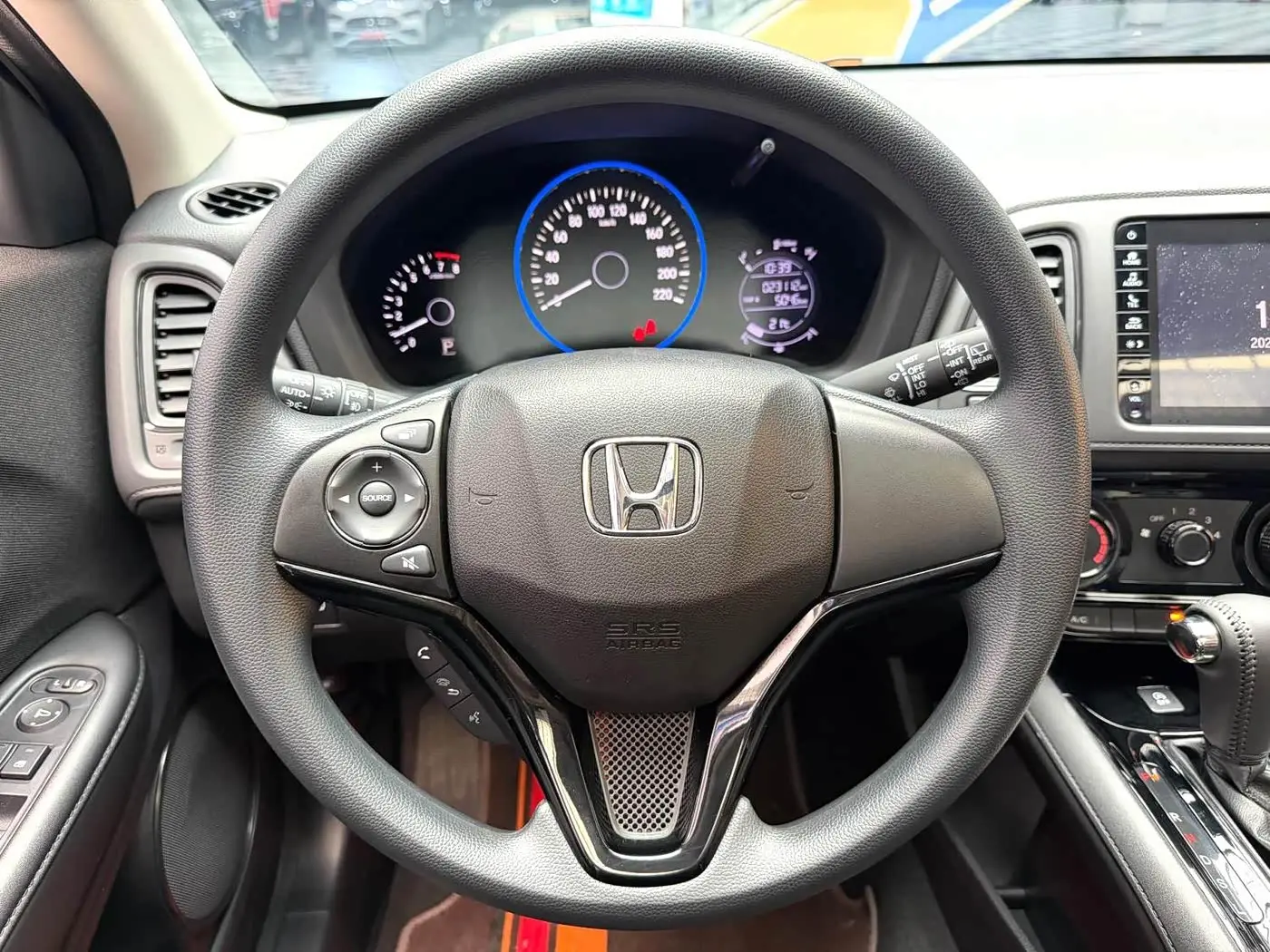 Honda Vezel 2022 — Photo 11/19