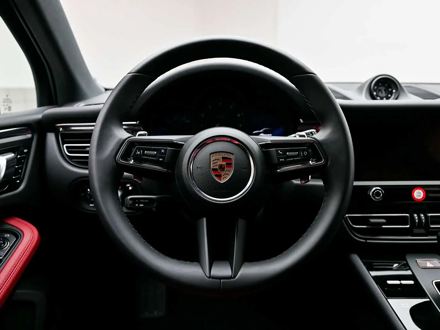 Porsche Macan 2026 — Photo 7/17