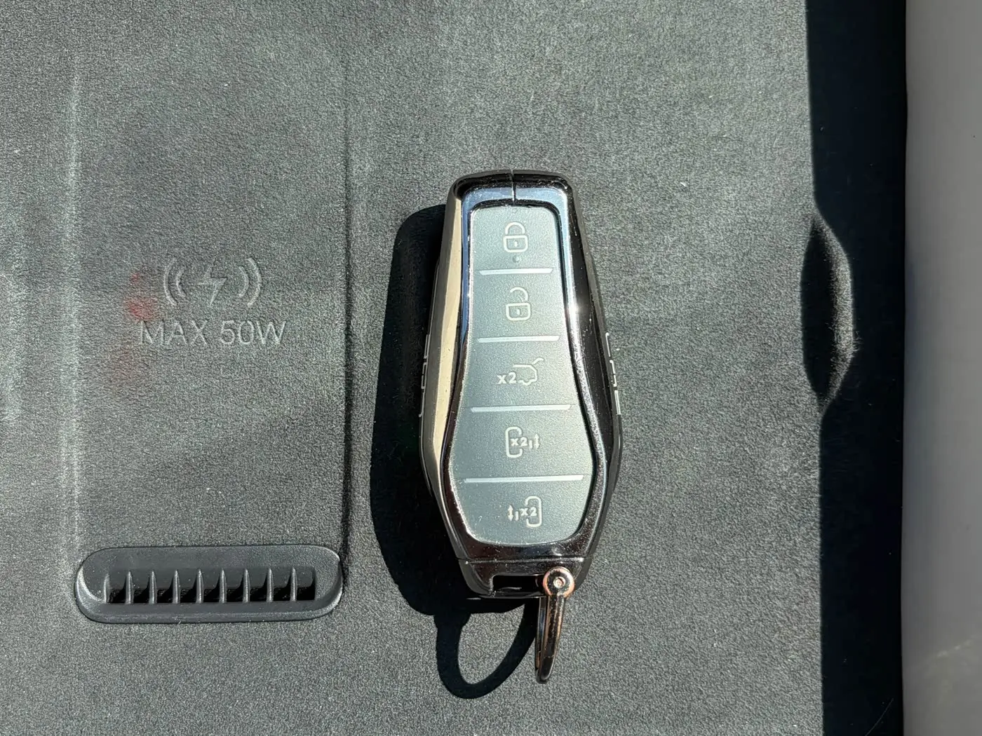BYD Xia 2025 — Photo 17/20