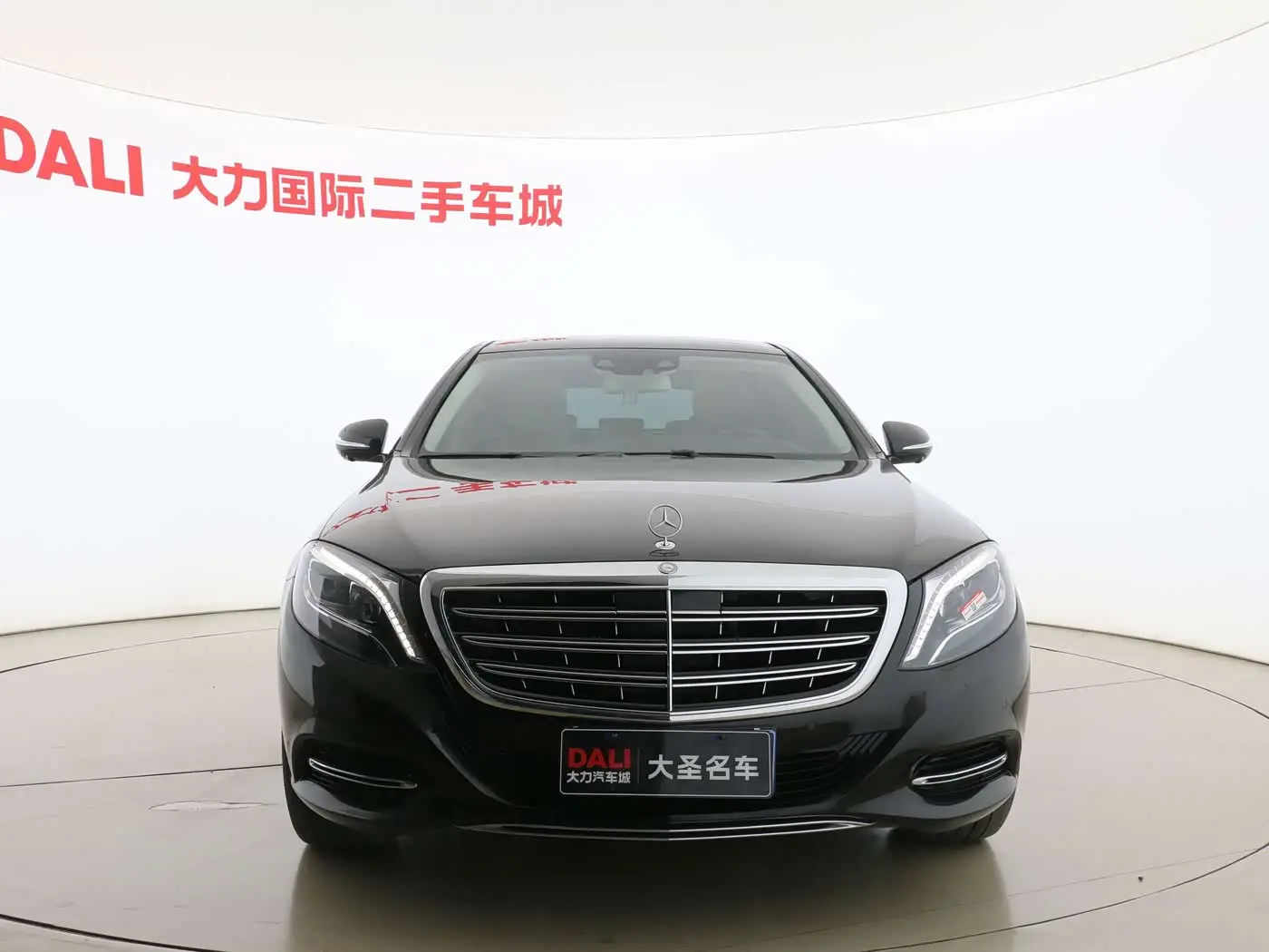 Mercedes-Benz Maybach S-Class 2015 — Фото 2/16