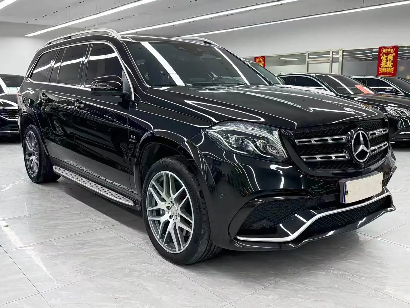 Mercedes-Benz GLS AMG 2017 — Фото 3/20
