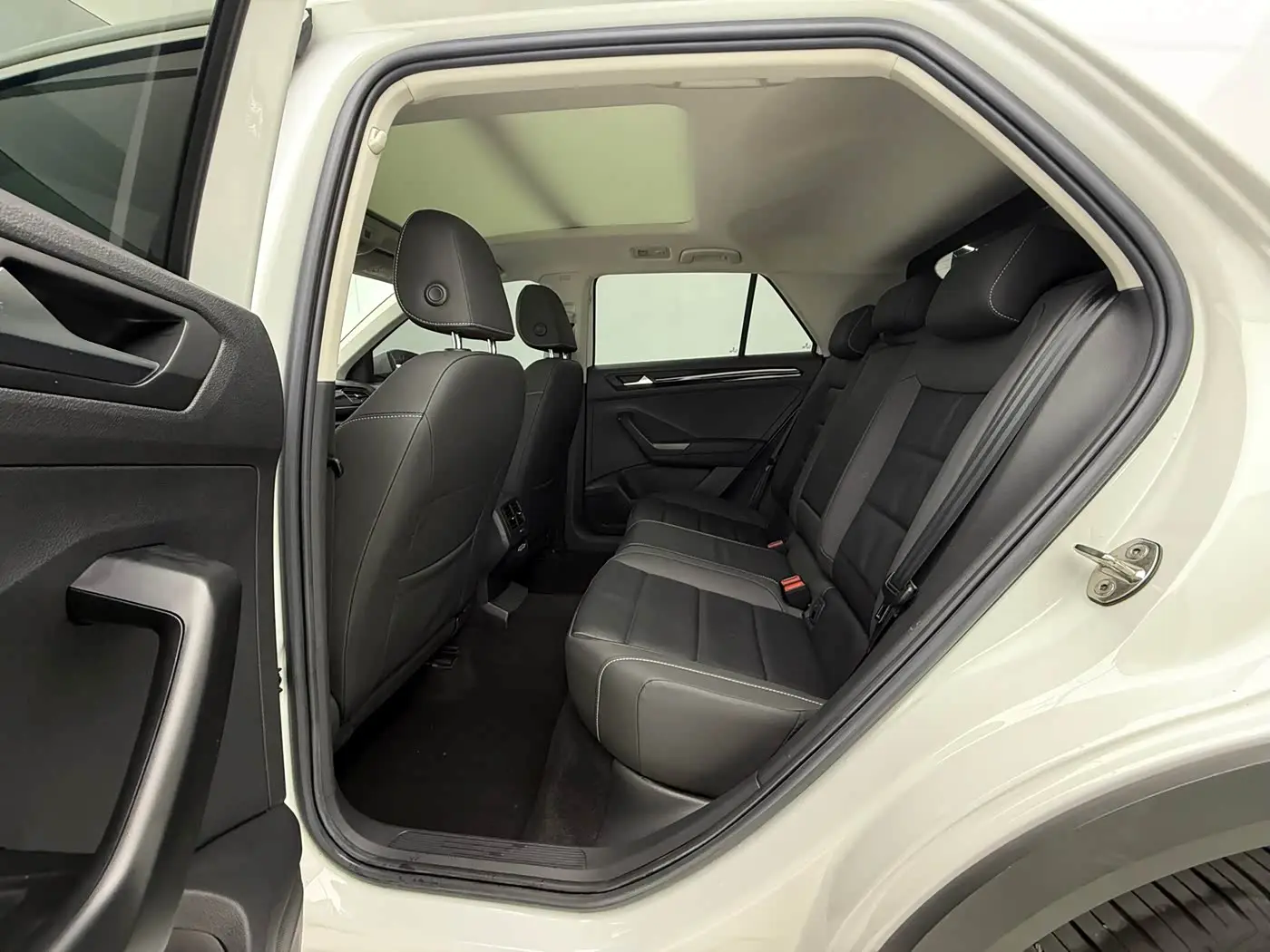 Volkswagen T-ROC 2022 — Photo 20/20