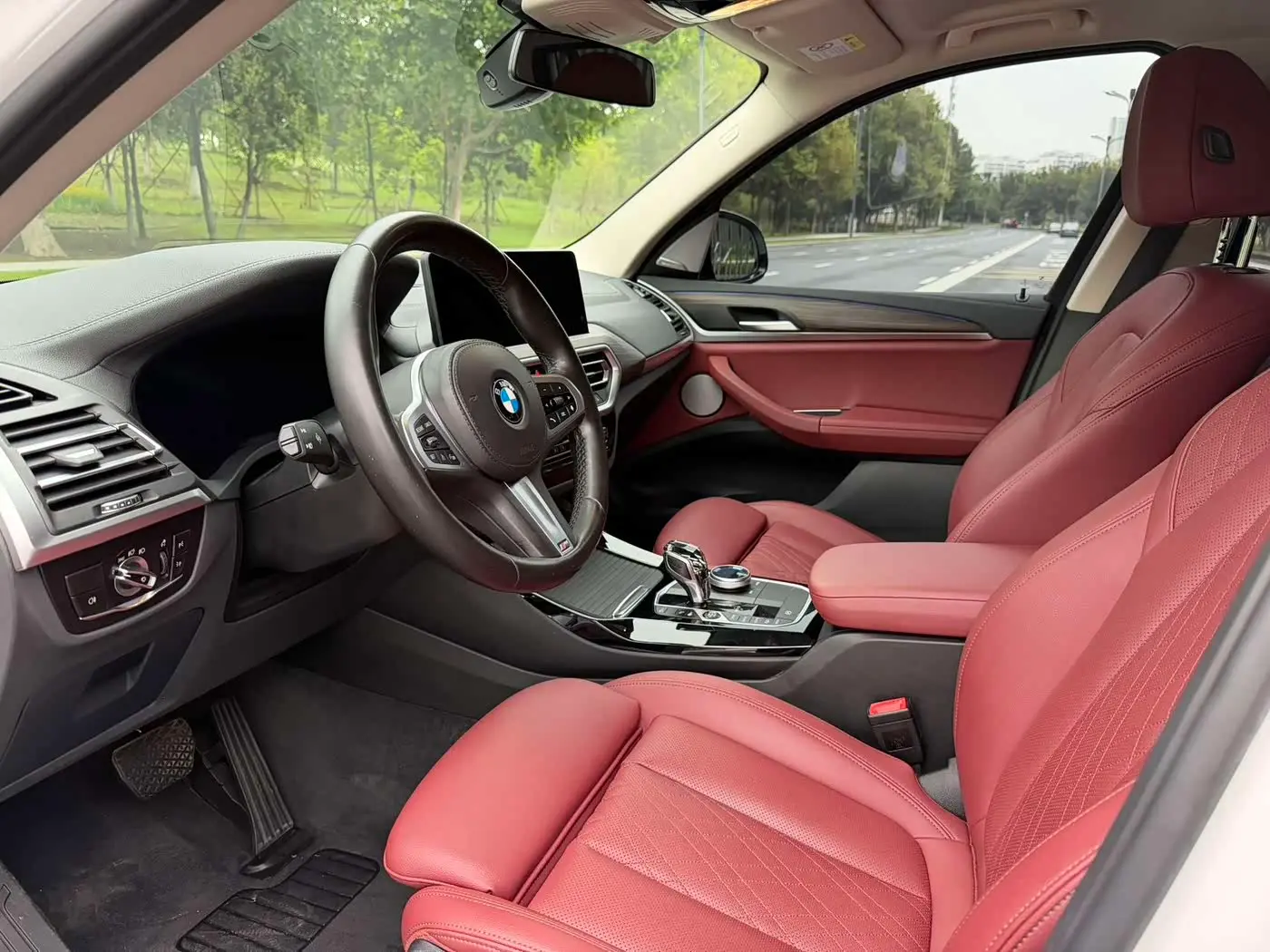 BMW X3 2022 — Photo 6/9