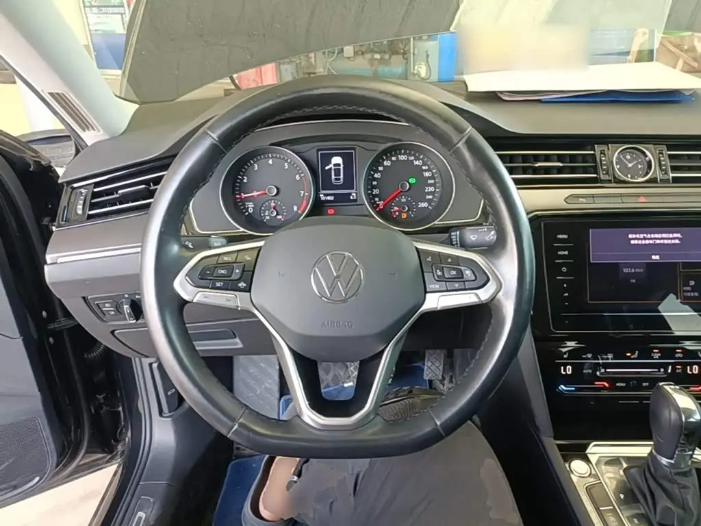 Volkswagen Magotan 2022 — Photo 11/20