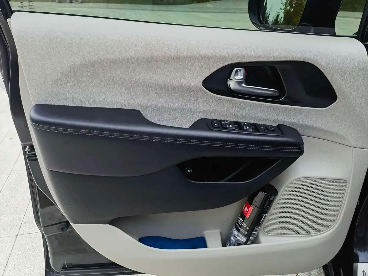 Chrysler Grand Caravan PHEV 2020 — Photo 19/19