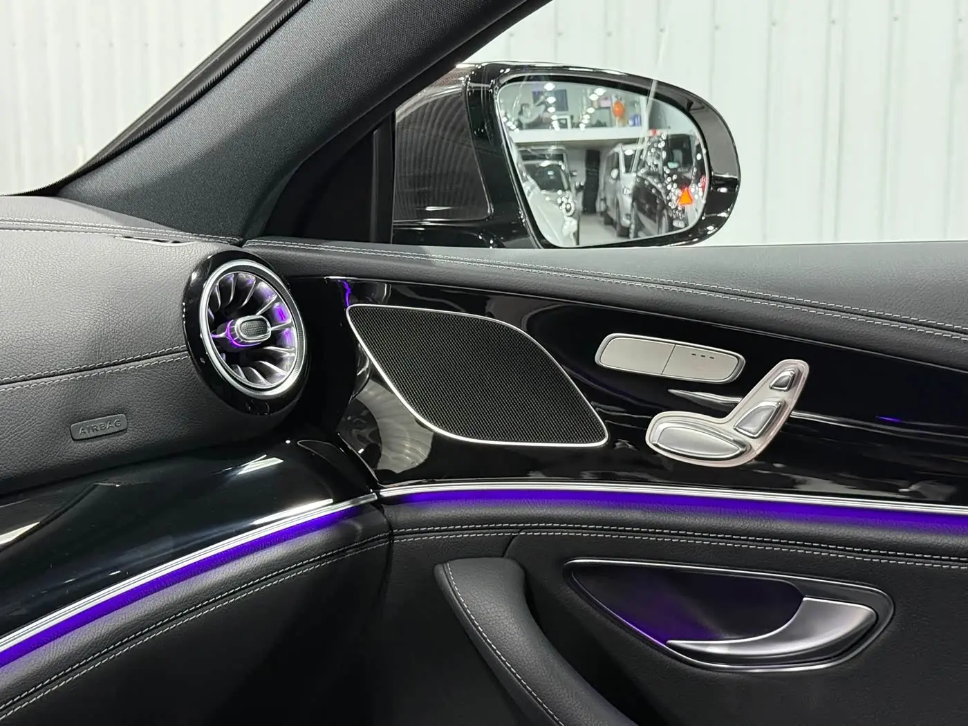 Mercedes-Benz AMG GT 2019 — Photo 17/18