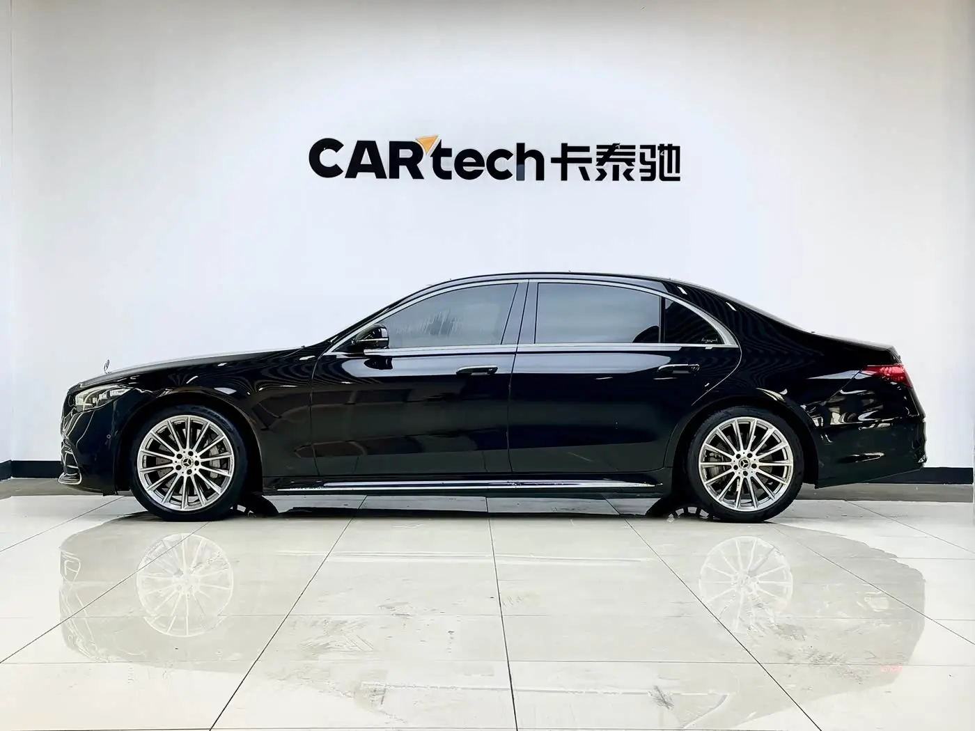 Mercedes-Benz S-Class 2021 — Photo 5/20