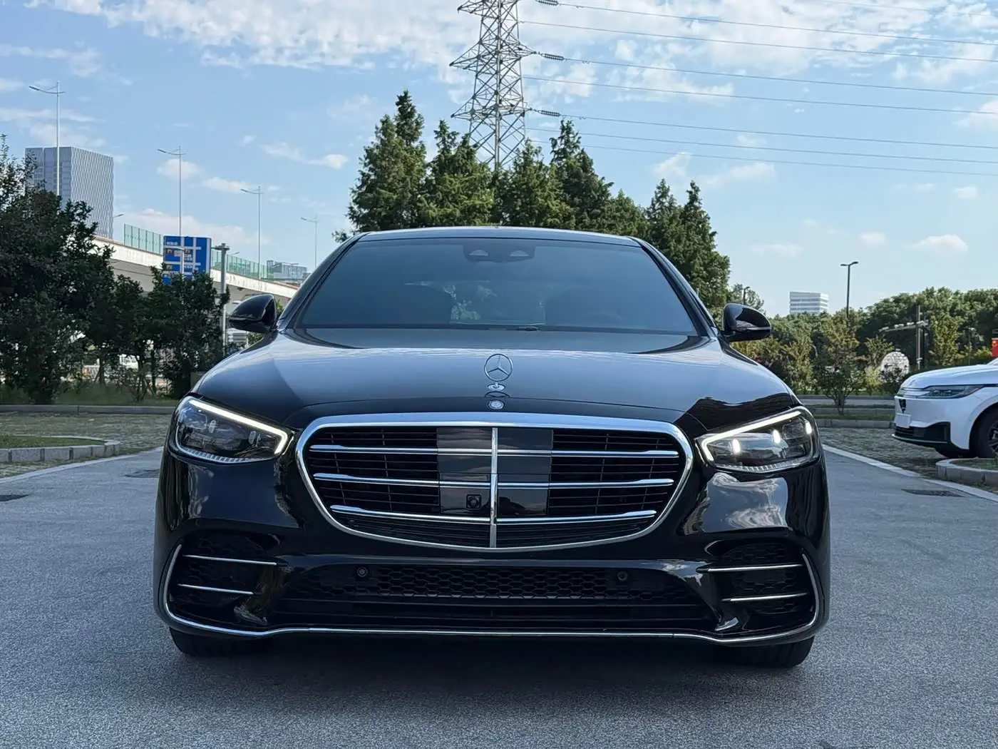 Mercedes-Benz S-Class 2021 — Photo 2/16