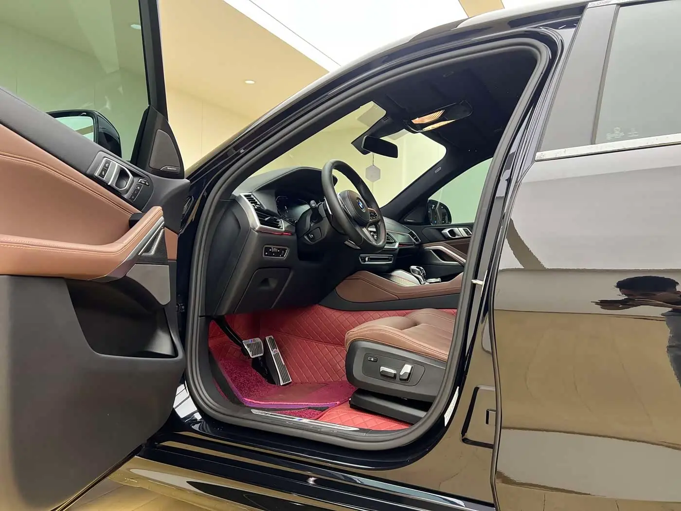 BMW X6 2022 — Photo 15/20