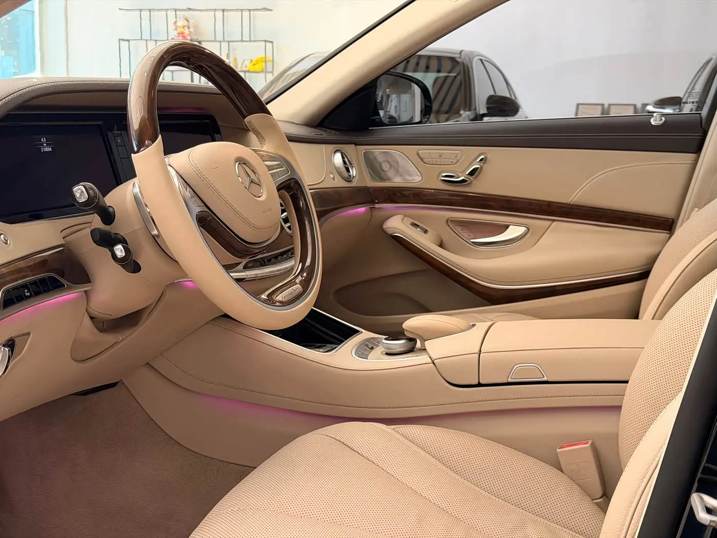 Mercedes-Benz S-Class 2014 — Photo 7/9
