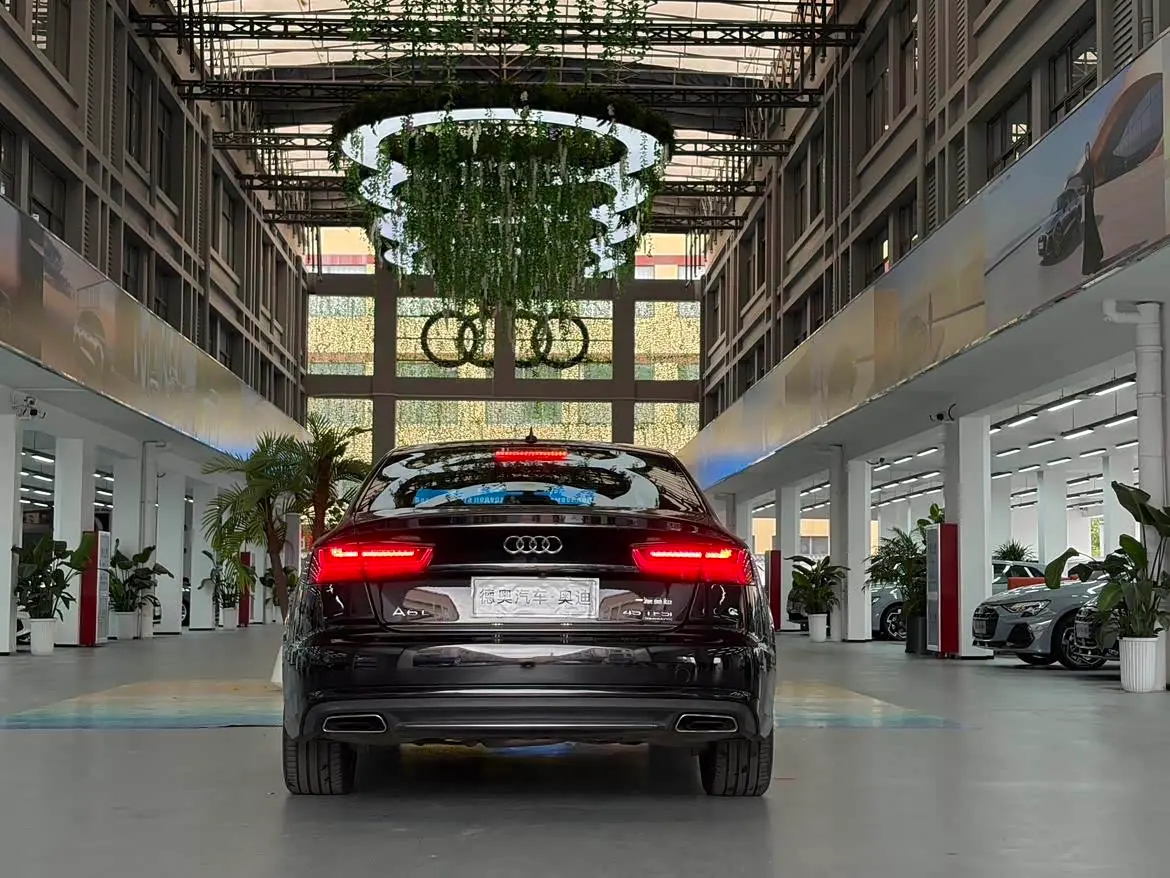 Audi A6L 2017 — Photo 5/17