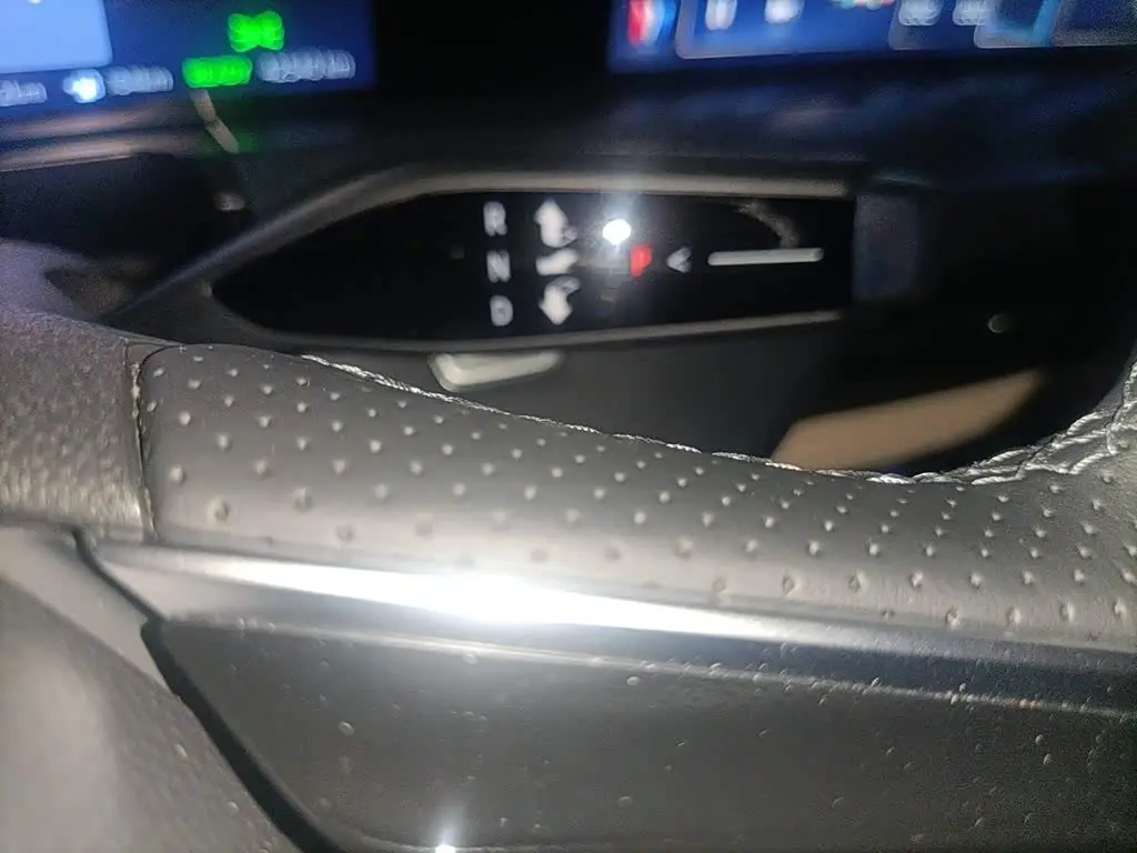 Buick GL8 New Energy 2025 — Şəkil 10/20