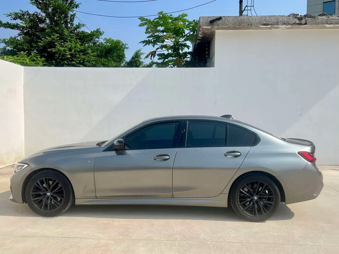 BMW 3 Series 2021 — Photo 3/10