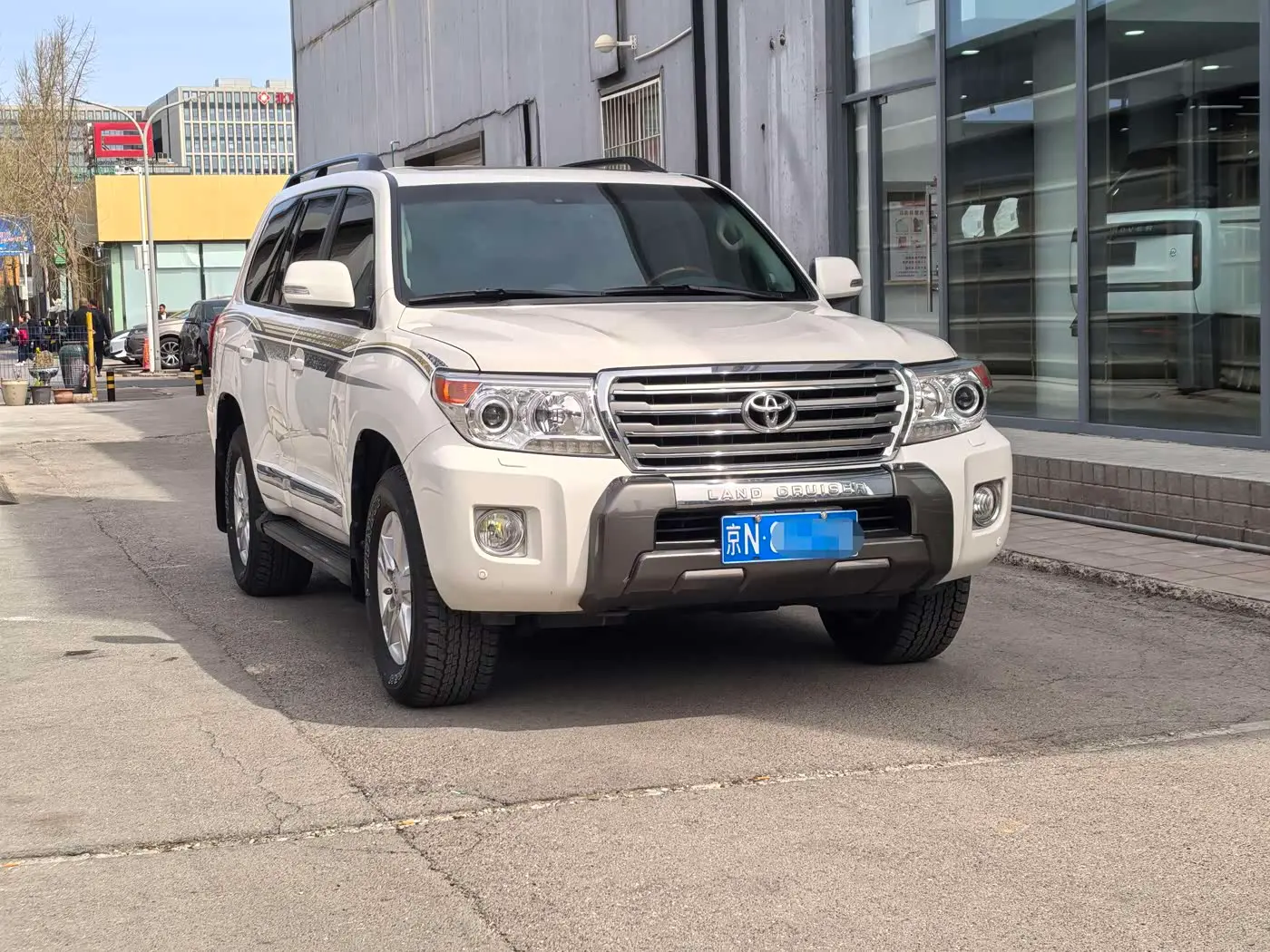 Toyota Land Cruiser 2016 — Фото 2/14