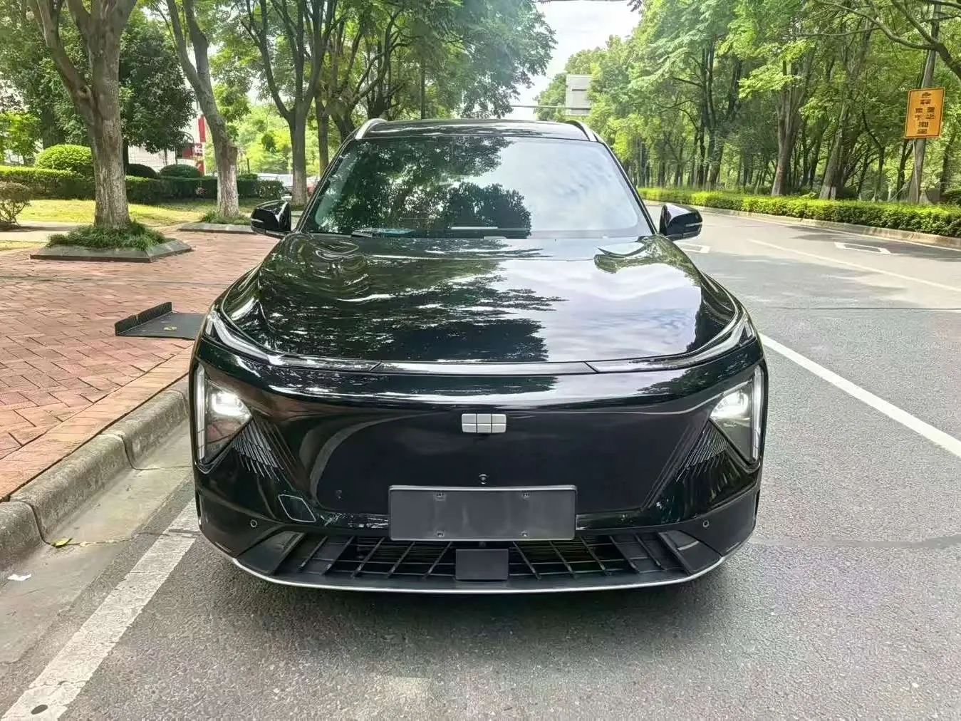 Geely Galaxy Galaxy L7 2024 — Photo 2/9
