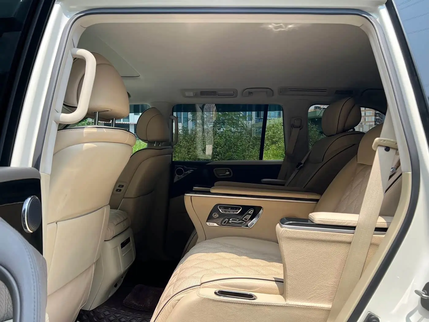 Nissan Patrol 2017 — Фото 12/18