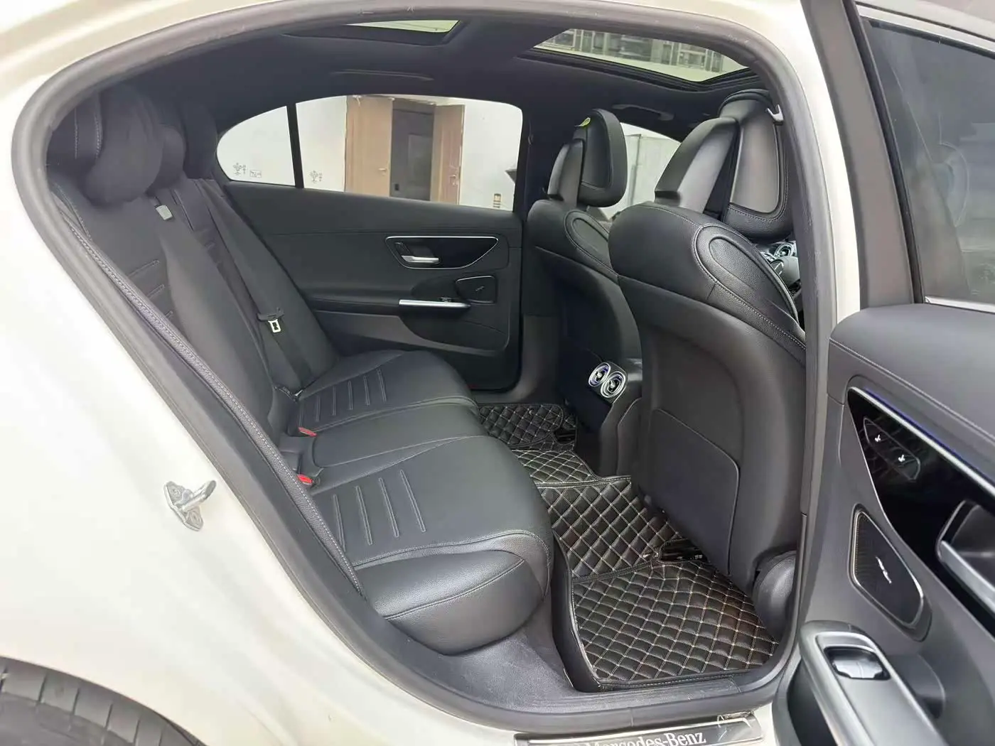 Mercedes-Benz C-Class 2022 — Фото 9/12
