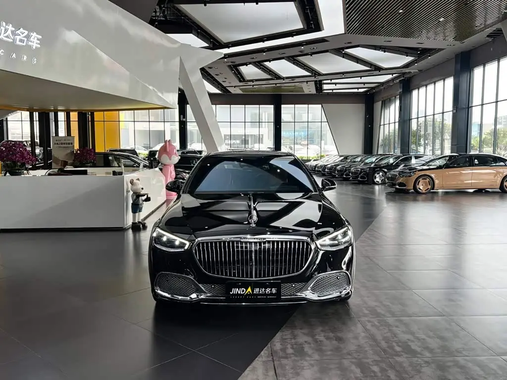 Mercedes-Benz Maybach S-Class 2023 — Фото 4/20