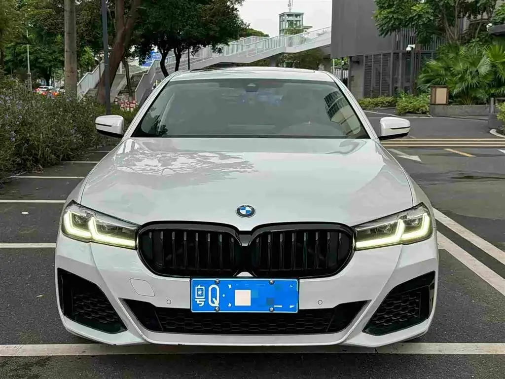 BMW 5 Series 2021 — Photo 3/10