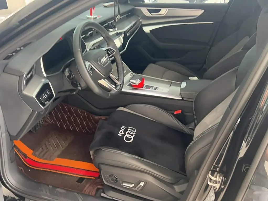 Audi A6L 2024 — Photo 7/15