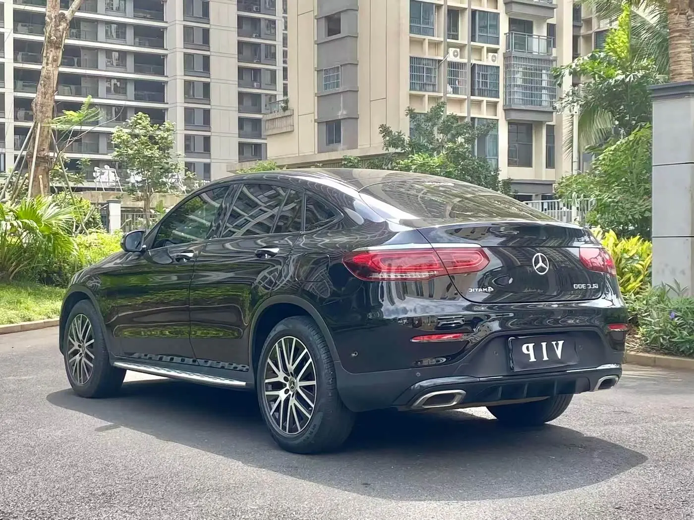 Mercedes-Benz GLC Coupe 2021 — Фото 7/18