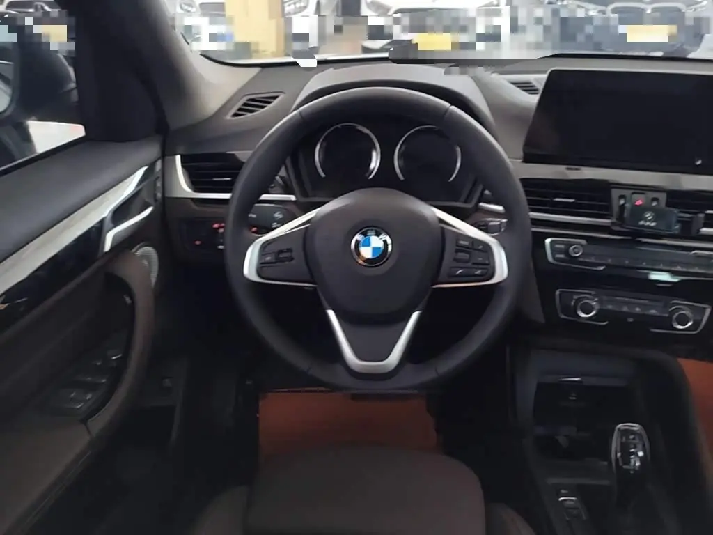 BMW X1 2022 — Photo 11/20