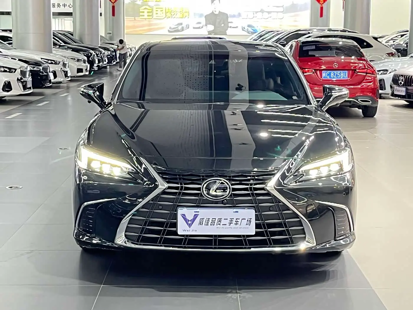 Lexus ES 2025 — Şəkil 2/9