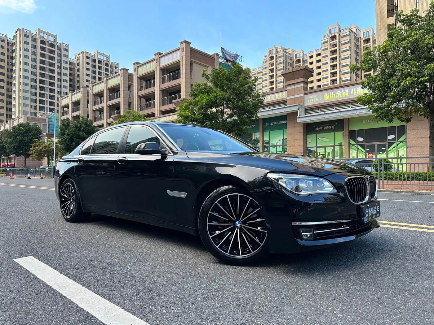 BMW 7 Series 2014 — Фото 3/20