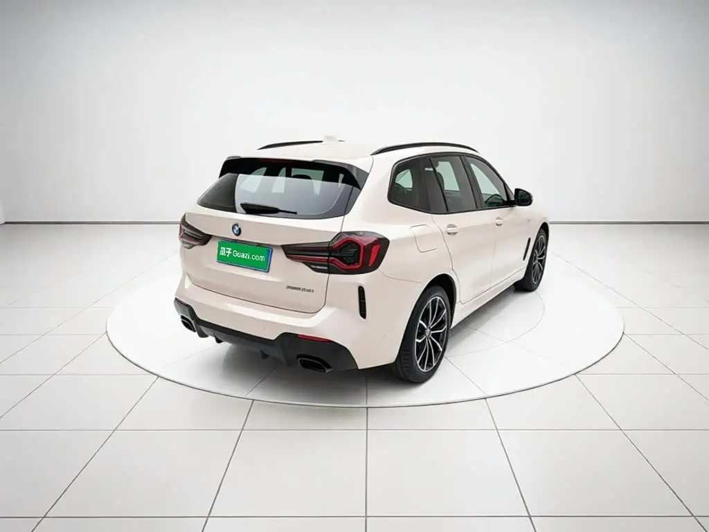 BMW X3 2022 — Photo 10/20