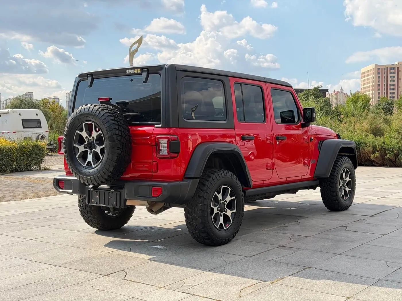 Jeep Wrangler 2019 — Фото 9/20