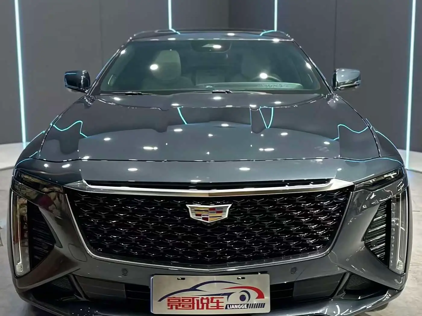 Cadillac CT6 2024 — Şəkil 2/12
