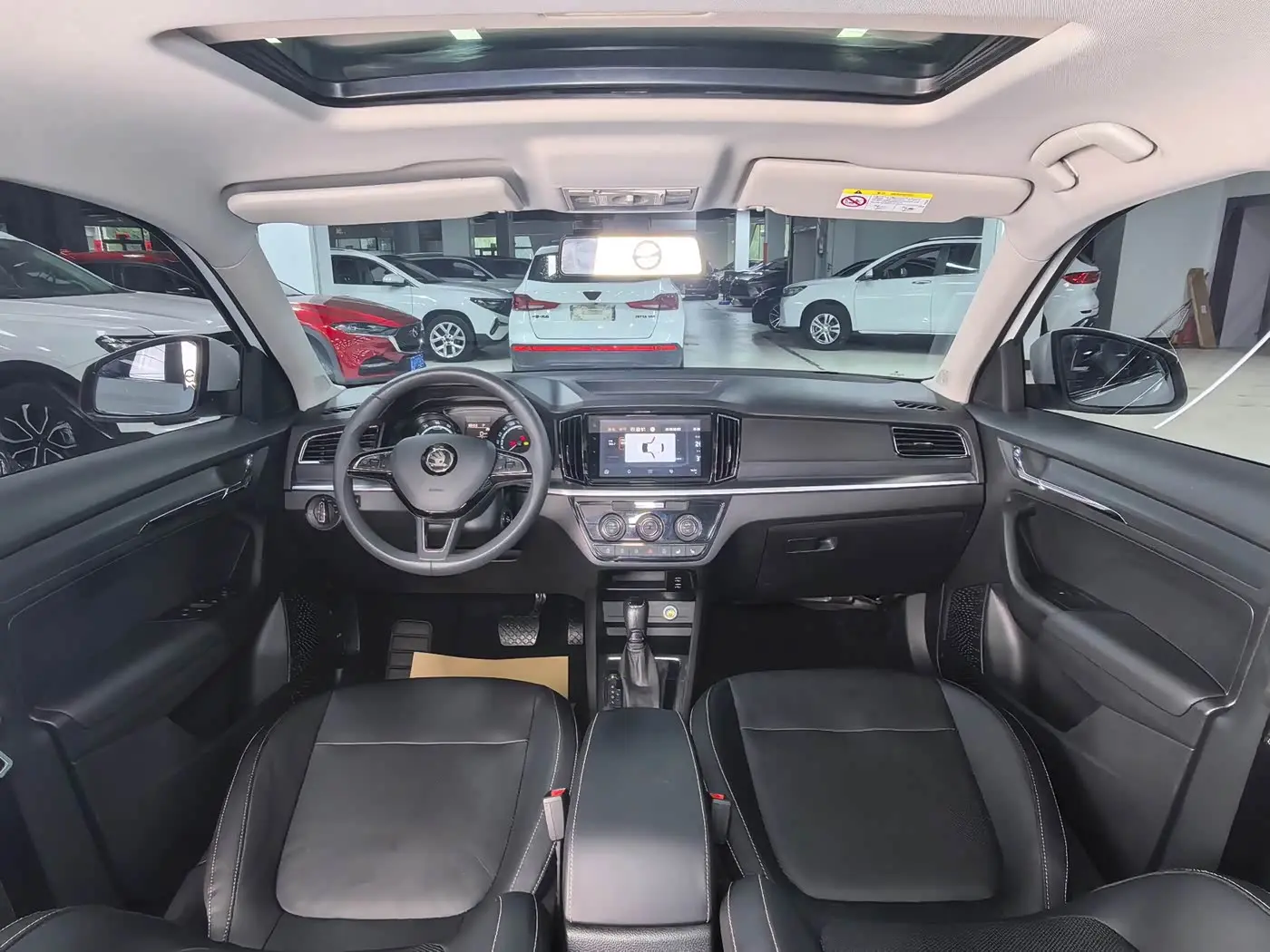 Škoda Kamiq 2023 — Photo 14/20