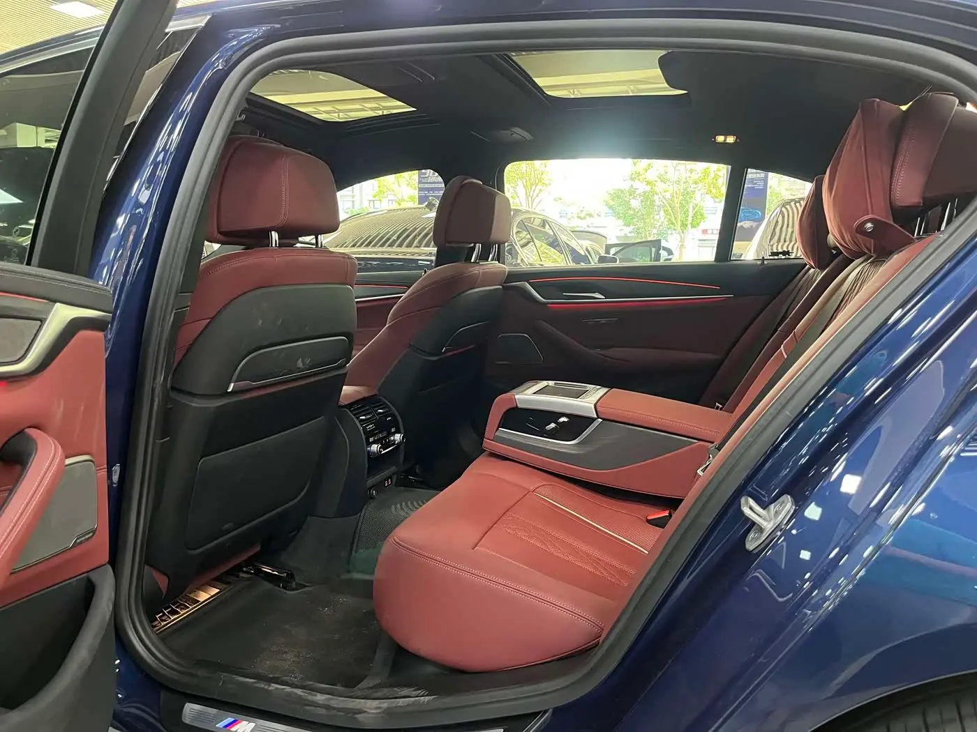 BMW 5 Series 2021 — Photo 5/10