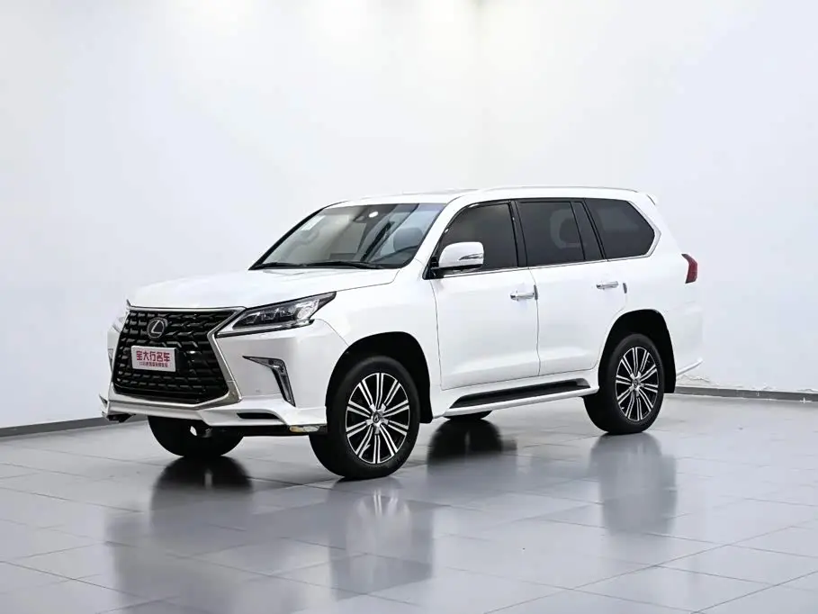 Lexus LX 2019 — Фото 1/20