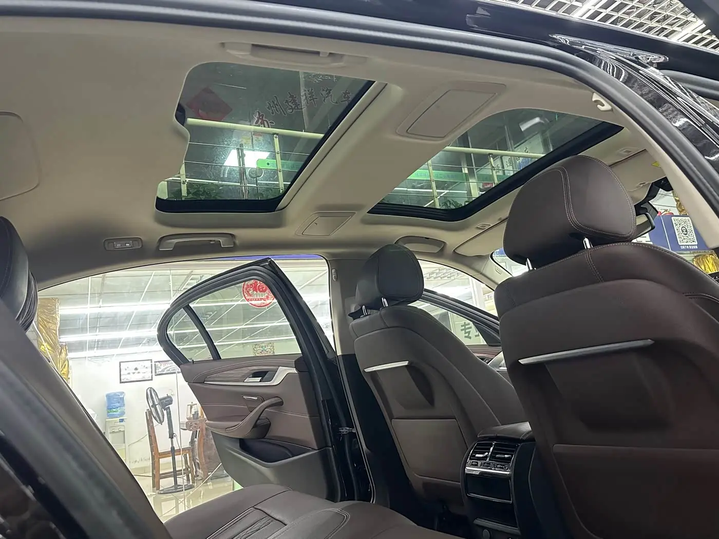 BMW 5 Series 2021 — Photo 13/18
