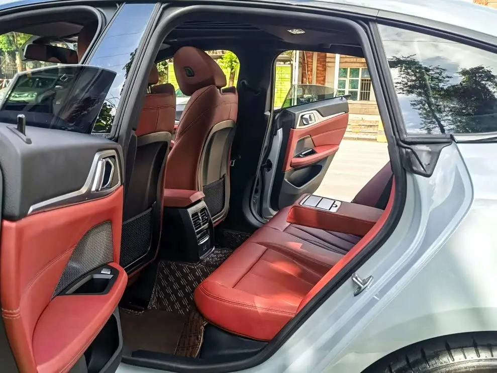 BMW 4 Series 2023 — Photo 10/20