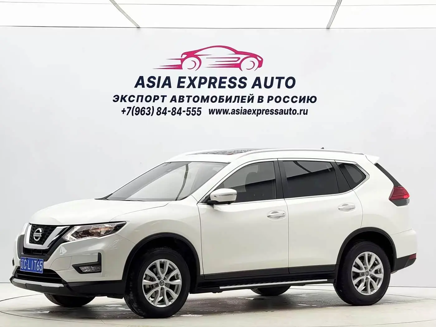 Nissan X-Trail 2022 — Фото 1/20