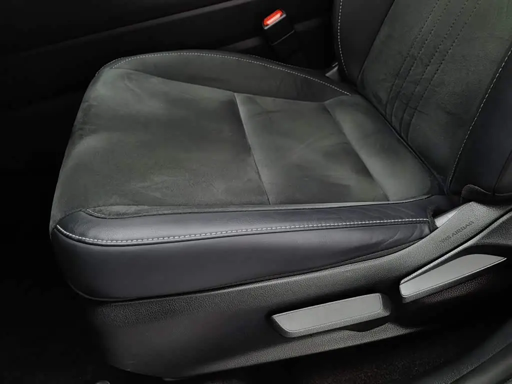 Lexus NX 2022 — Photo 20/20