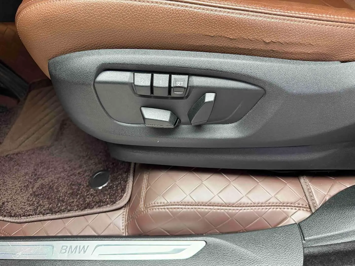 BMW X5 2015 — Фото 15/20