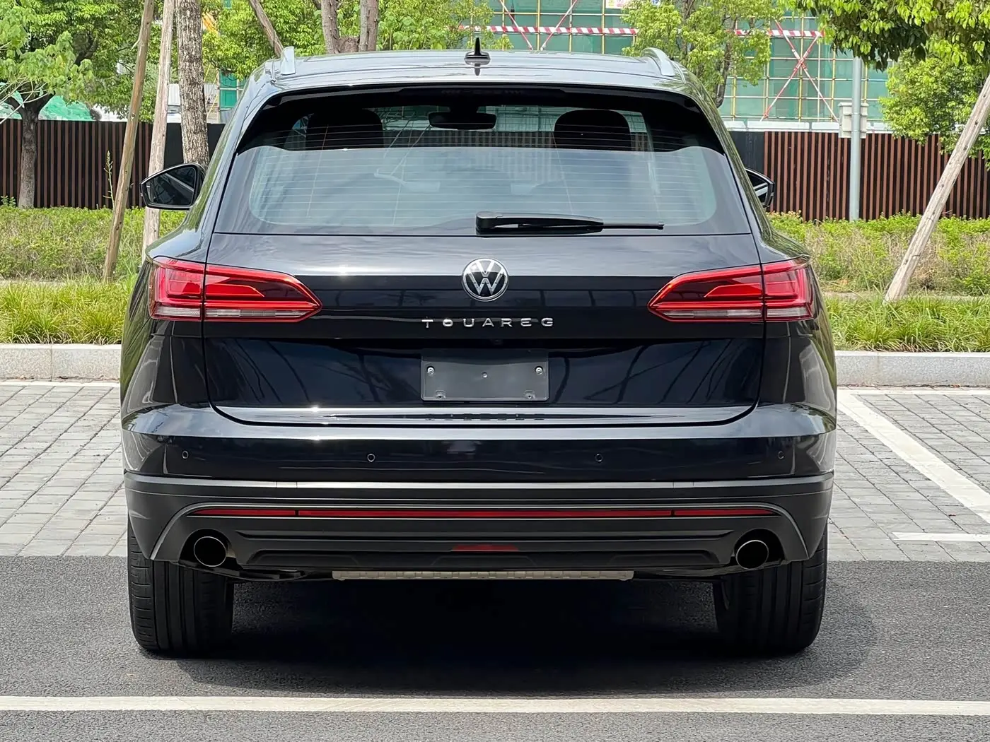 Volkswagen Touareg 2021 — Şəkil 14/16