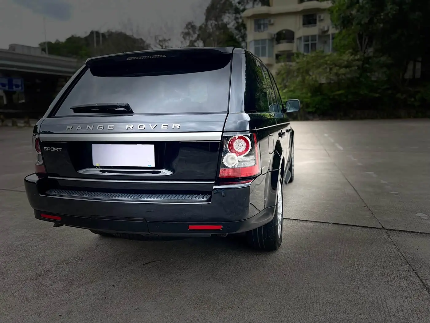Land Rover Range Rover Sport 2012 — Şəkil 14/19