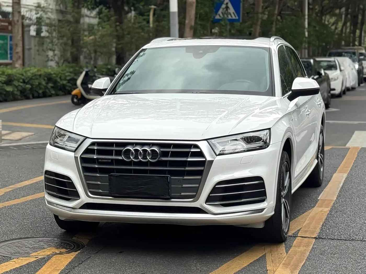 Audi Q5L 2021 — Фото 4/20