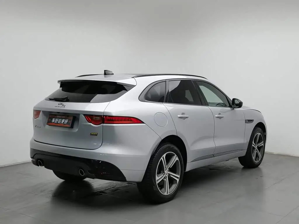 Jaguar F-PACE 2021 — Фото 2/20